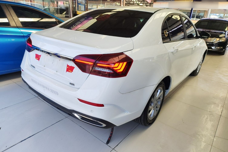 GEELY Emgrand 2022 #5 GEELY Emgrand 2022 car image #5