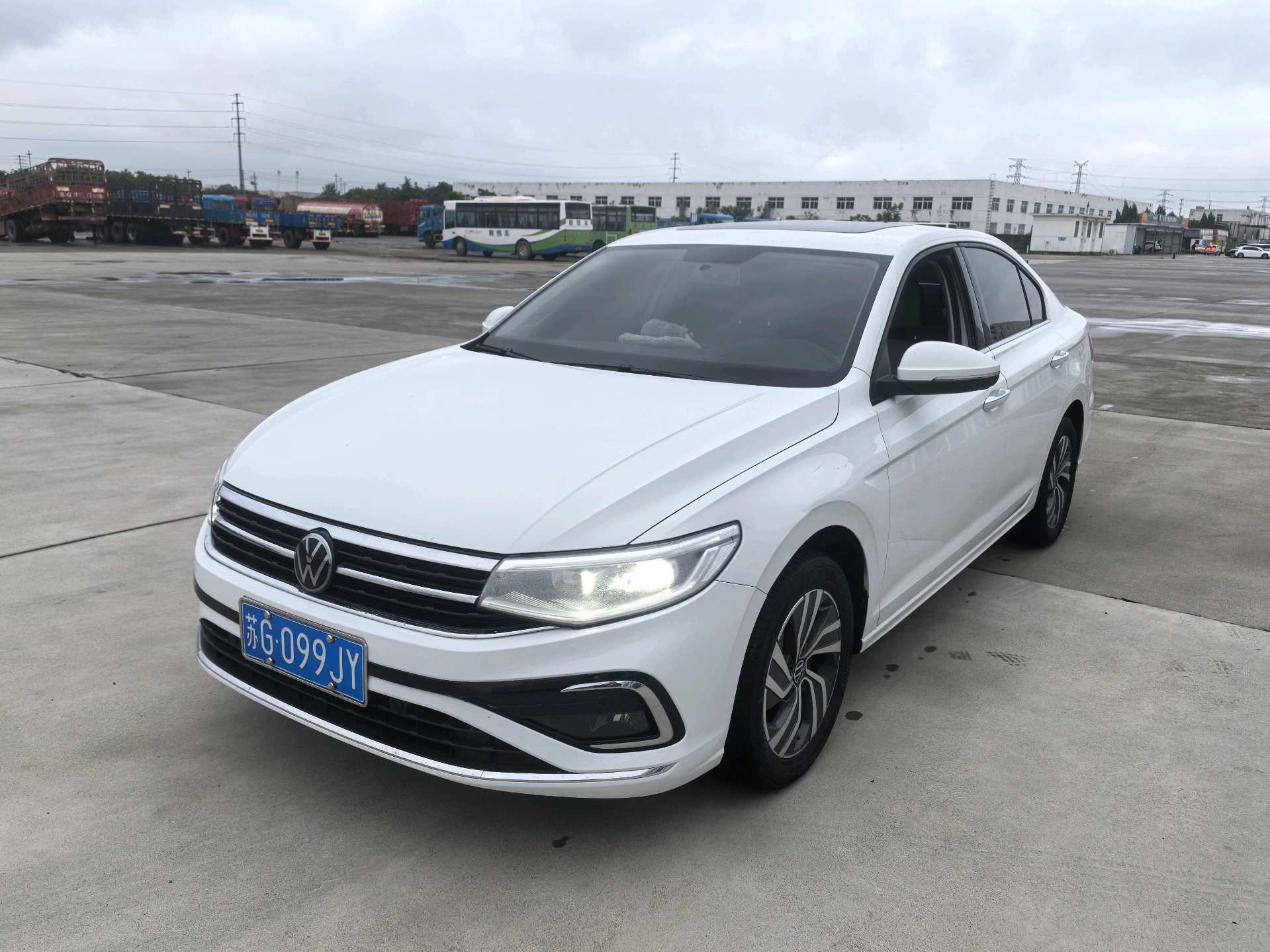 2024 2024 car image