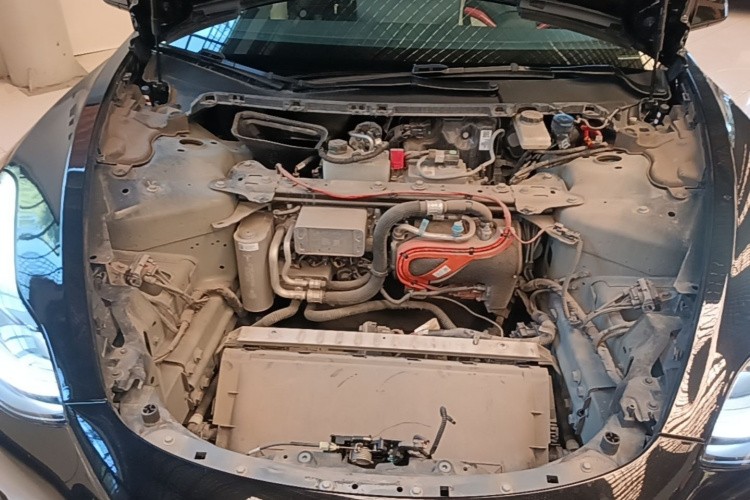 Tesla Model 3 2022 car image #20