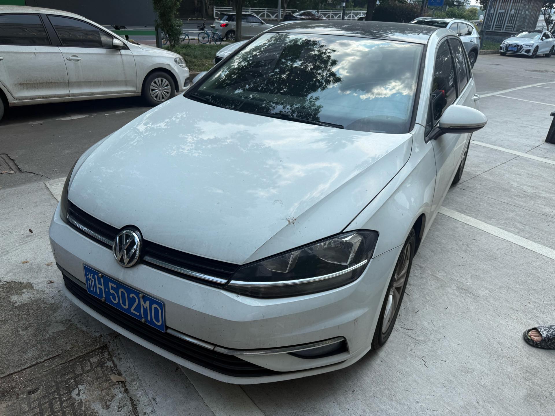 2019 immagine di auto 