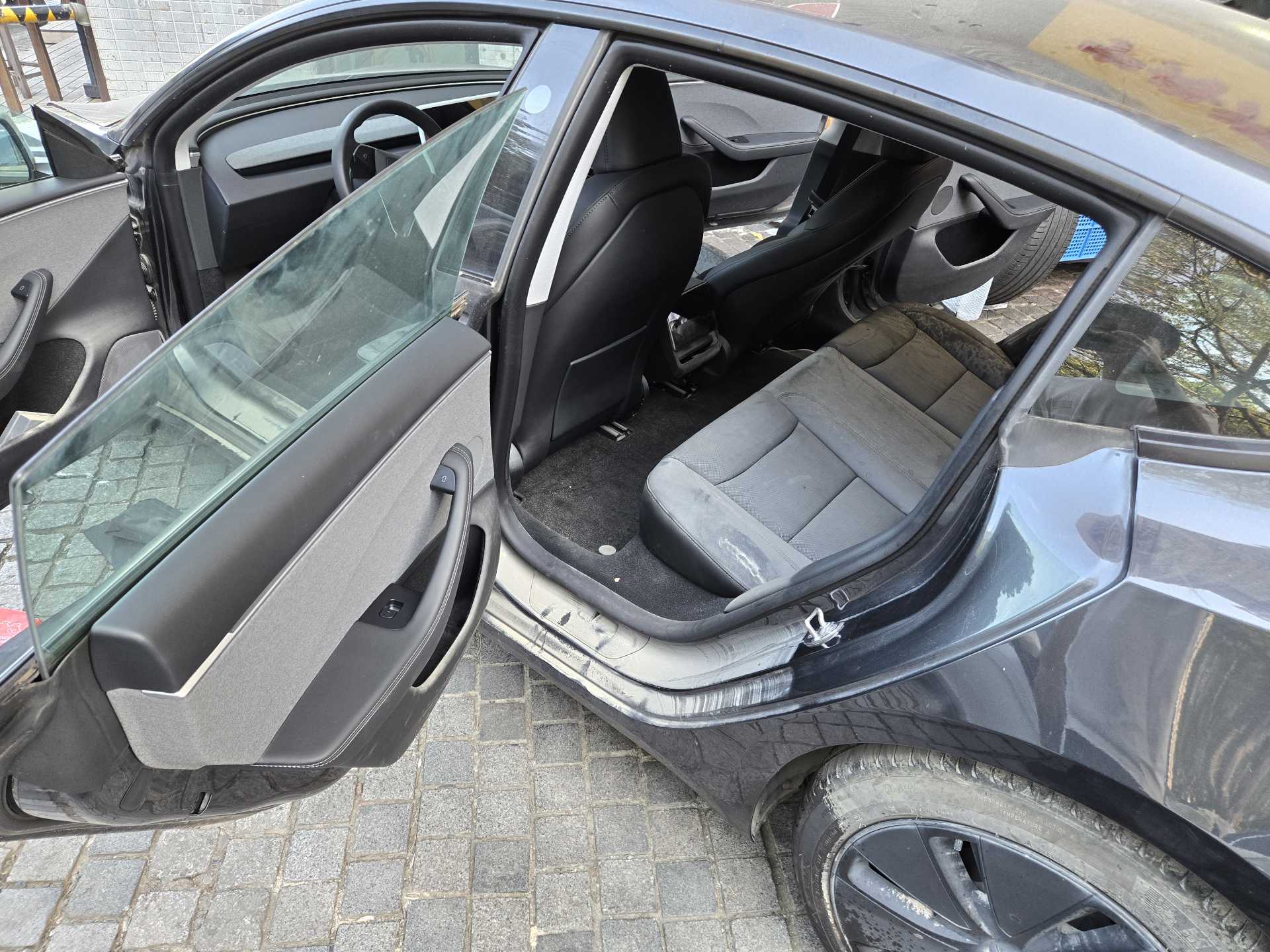 Tesla Model 3 2024 #5 Tesla Model 3 2024 صورة سيارة #5
