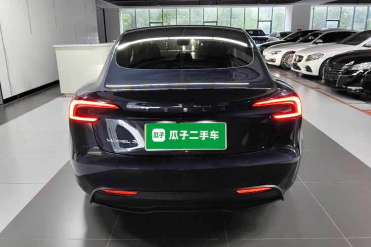 Tesla Model 3 2025 car image #6