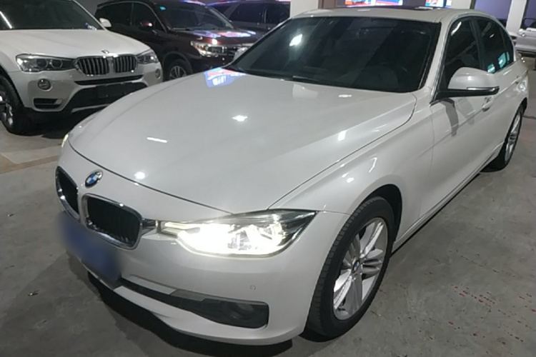 BMW 3 Series 2015 car image #2