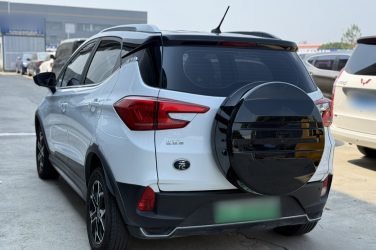 BYD Yuan Pro 2022 #10 BYD Yuan Pro 2022 car image #10