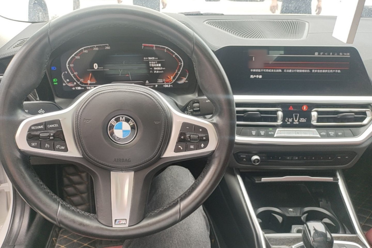 BMW 3 Series 2021 #10 BMW 3 Series 2021 car image #10