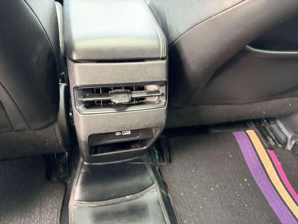 GEELY Binray 2022 image de voiture #10