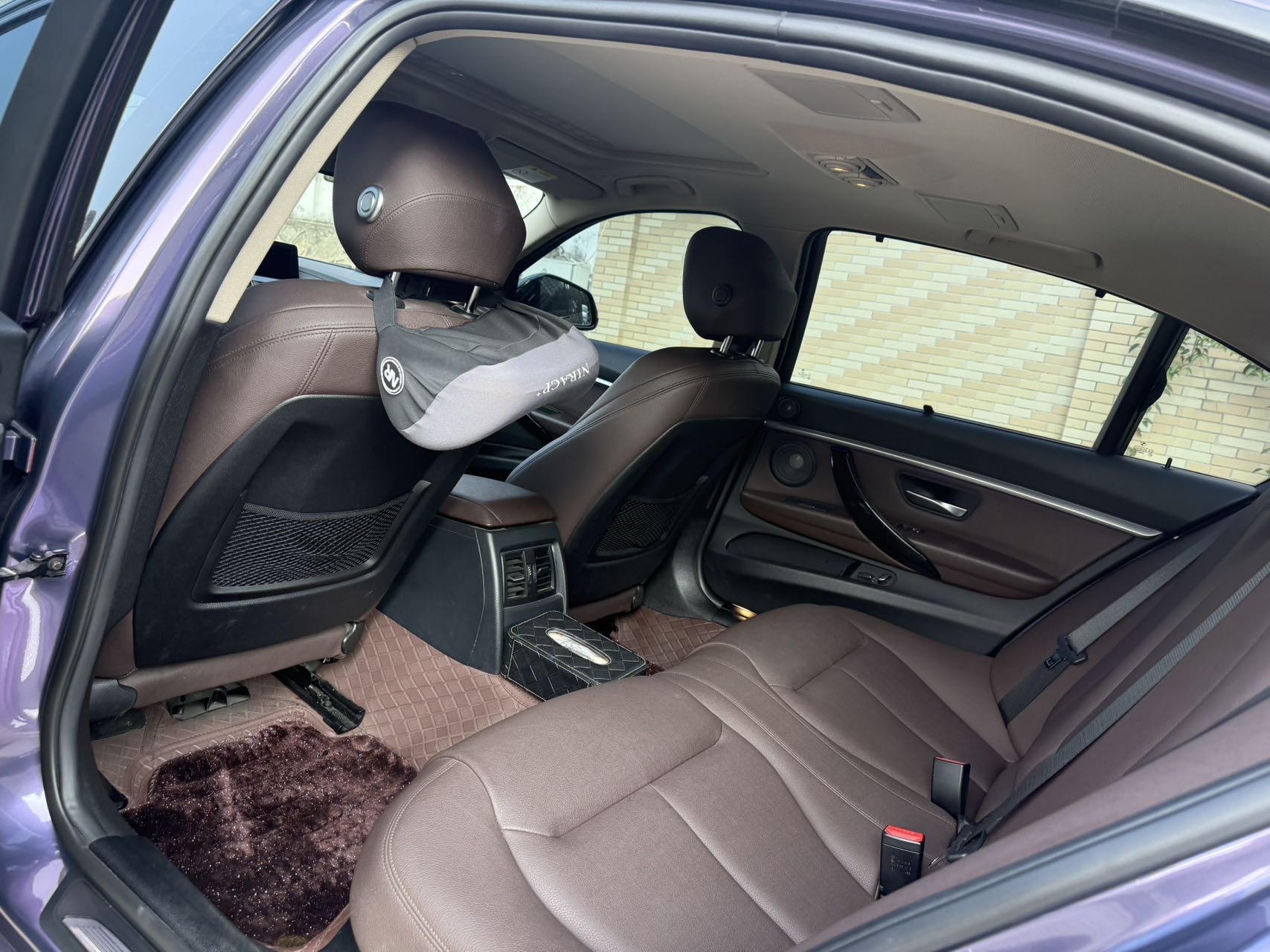 BMW 3 Series 2018 imagem de carro #4