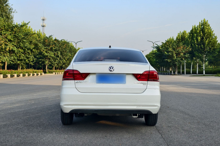 Volkswagen Santana 2018 car image #8