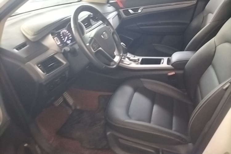 GEELY Emgrand GS 2018 car image #15