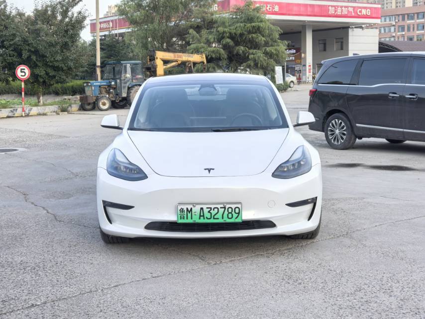 Tesla Model 3 2022 #2 Tesla Model 3 2022 car image #2