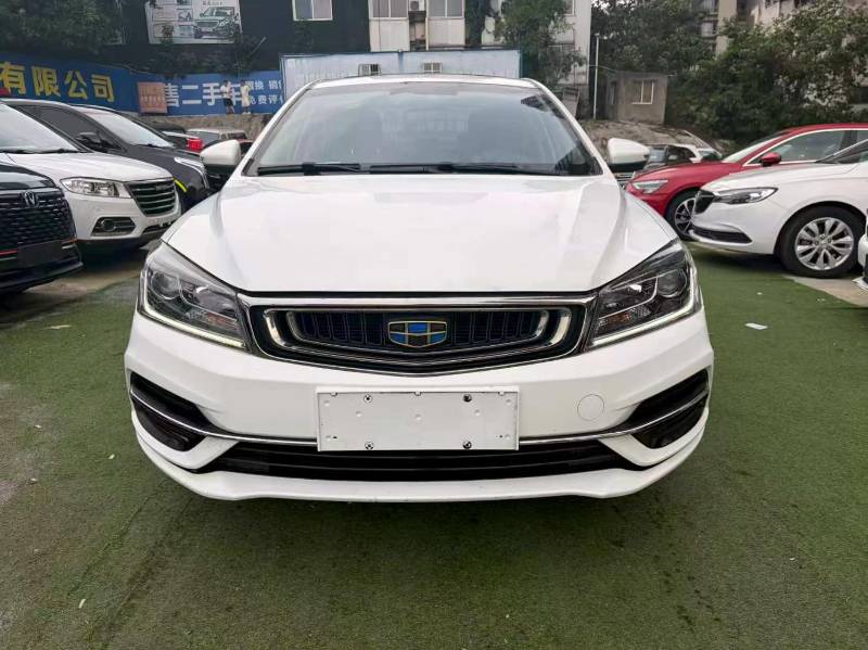 GEELY Emgrand 2019 imagen de coche #2