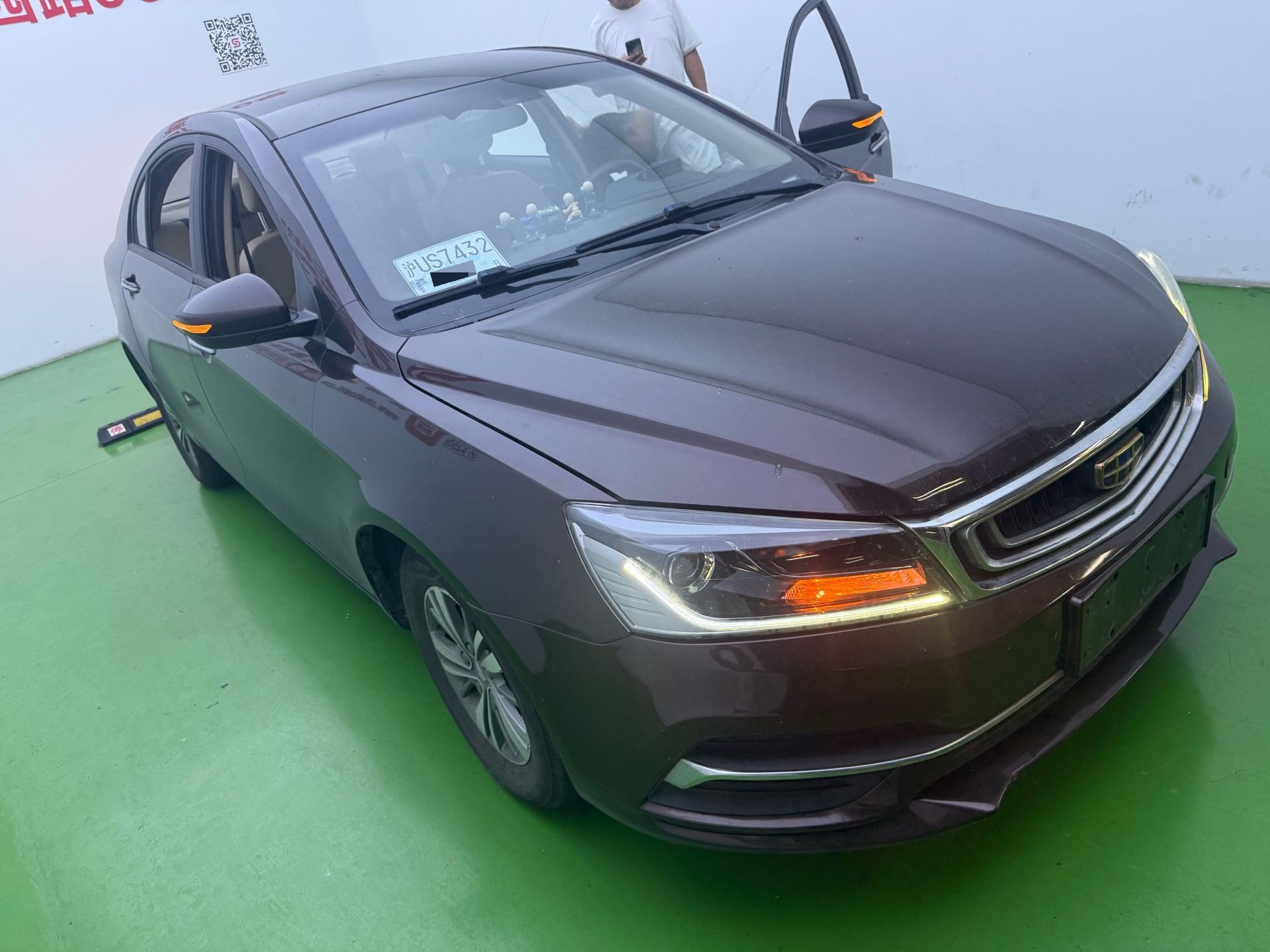 GEELY Emgrand 2018 #16 GEELY Emgrand 2018 صورة سيارة #16