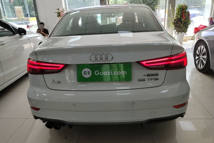 Audi A3 2018 car image #6