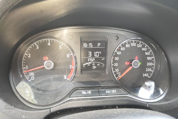 Volkswagen Polo 2018 imagem de carro #13