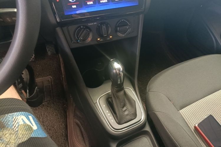 Volkswagen Polo 2018 #14 Volkswagen Polo 2018 car image #14