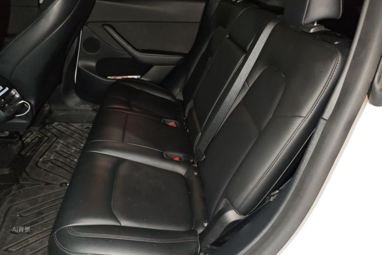Tesla Model Y 2021 #19 Tesla Model Y 2021 car image #19