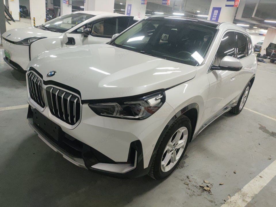 BMW X1 2023 car image 