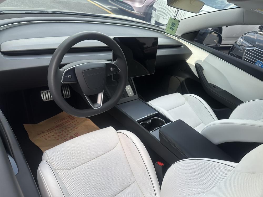 Tesla Model 3 2024 #8 Tesla Model 3 2024 car image #8