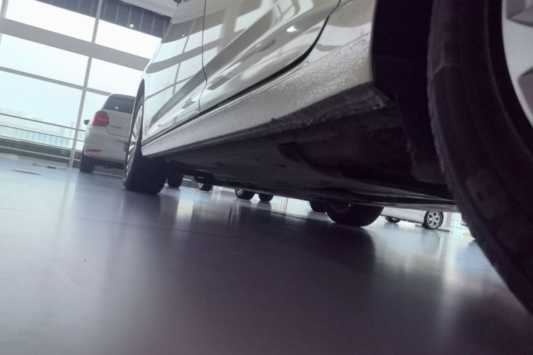 Volkswagen Lavida 2018 car image #27