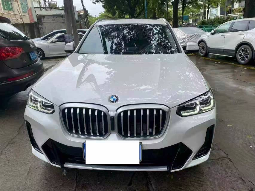 BMW X3 2025 car image 