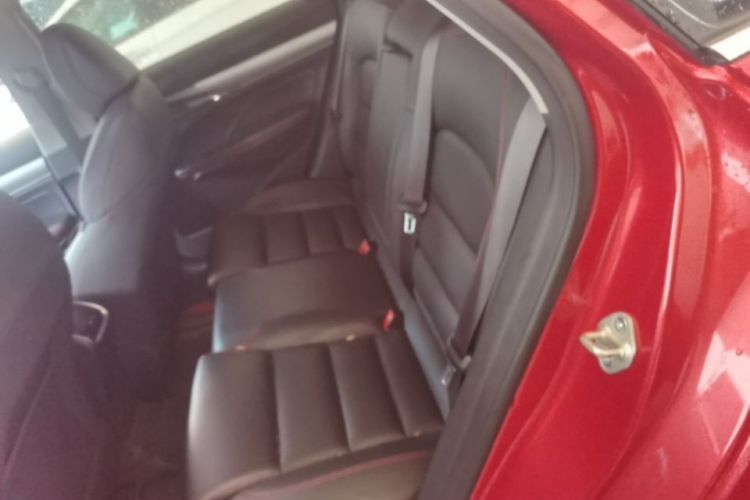 GEELY Binray 2019 car image #17