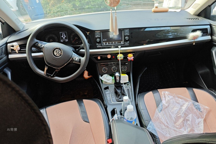 Volkswagen Lavida 2020 car image #11