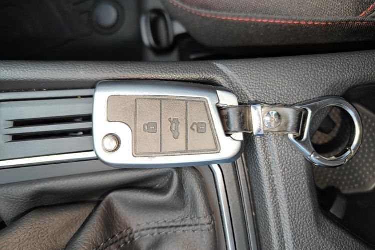 Volkswagen Lavida 2025 car image #9