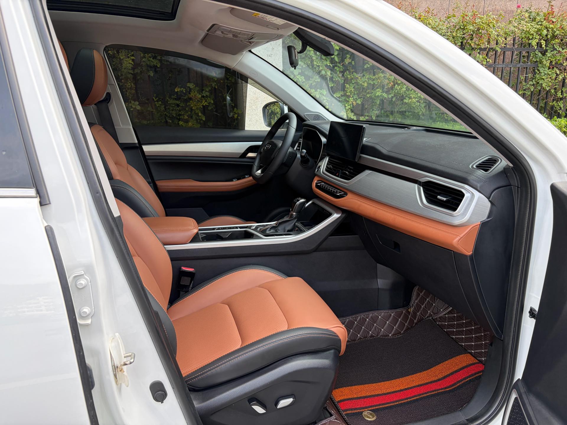 GEELY Vision X6 2020 #5 GEELY Vision X6 2020 car image #5
