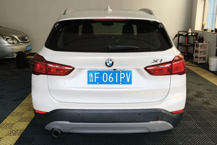 BMW X1 2017 #6 BMW X1 2017 car image #6