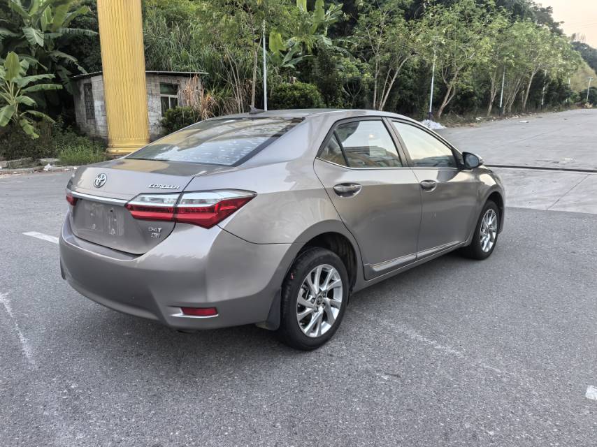 Toyota Corolla 2017 #8 Toyota Corolla 2017 car image #8