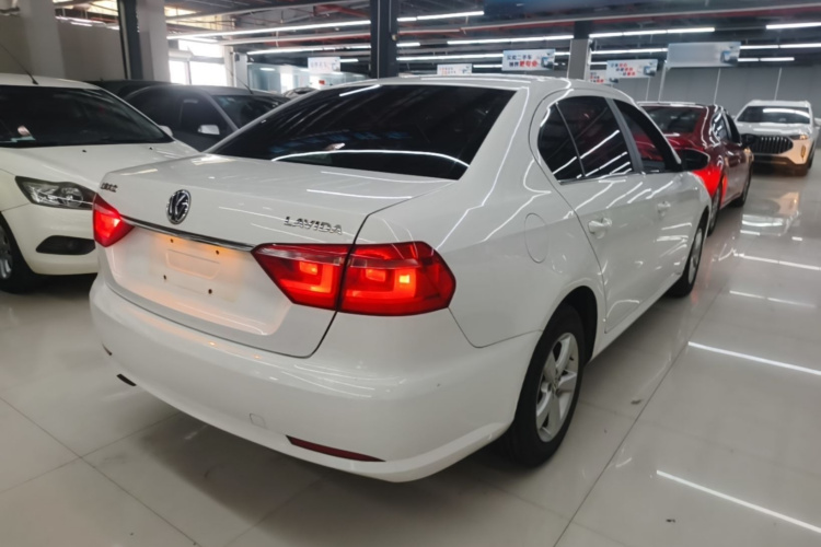 Volkswagen Lavida 2015 car image #5