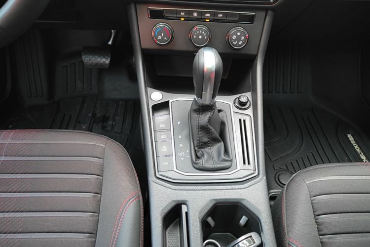 Volkswagen Lavida 2025 car image #14