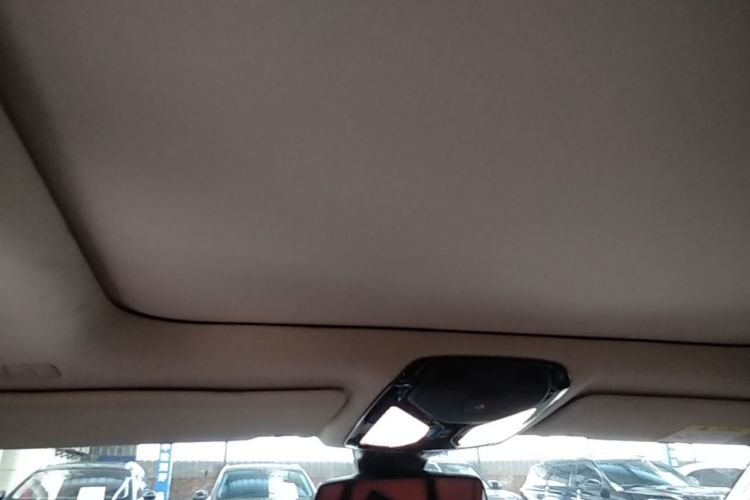 BMW 3 Series 2024 car image #20
