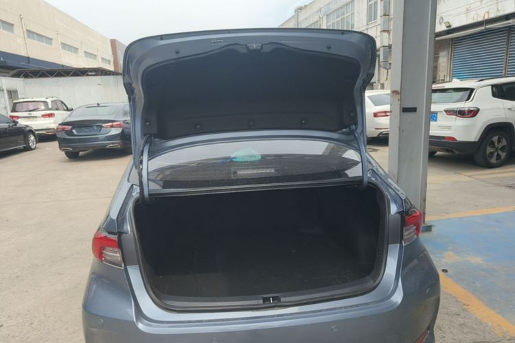 Toyota Corolla 2022 car image #19