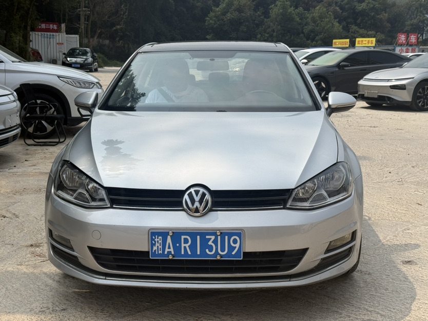 Volkswagen Golf 2015 Volkswagen Golf 2015 car image