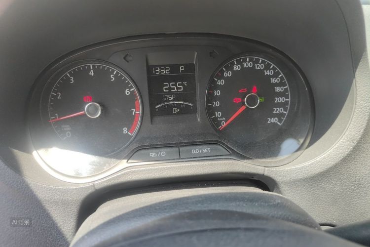 Volkswagen Polo 2016 #13 Volkswagen Polo 2016 car image #13