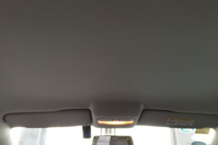 Volkswagen Polo 2018 car image #18