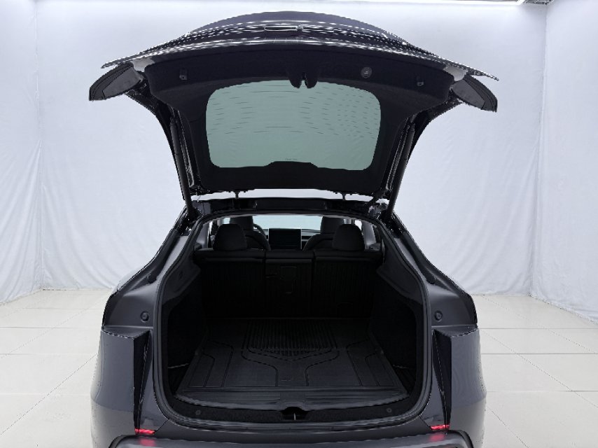Tesla Model Y 2025 #10 Tesla Model Y 2025 image de voiture #10