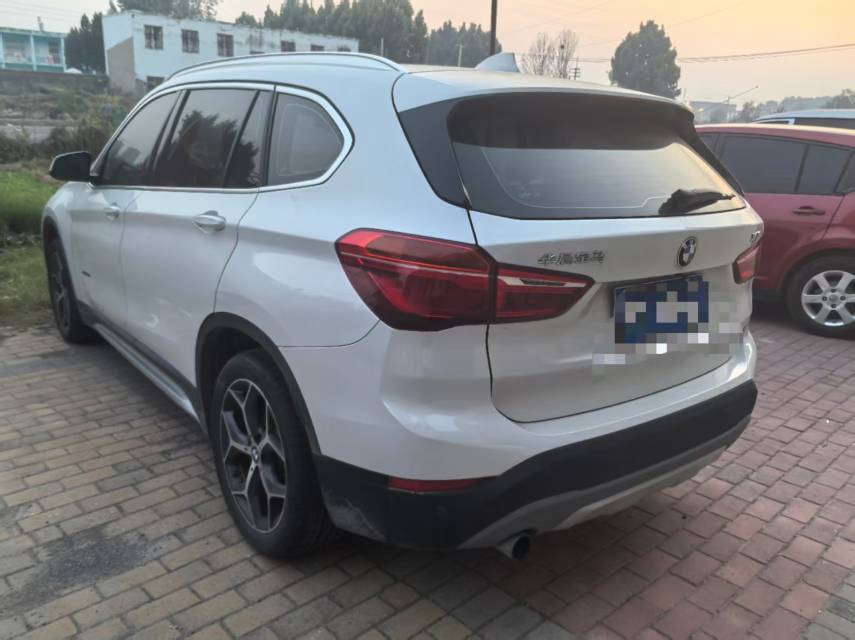 2017 image de voiture #8