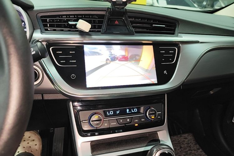 GEELY Emgrand GL 2020 car image #13