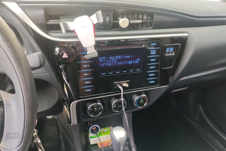 Toyota Corolla 2017 #15 Toyota Corolla 2017 car image #15