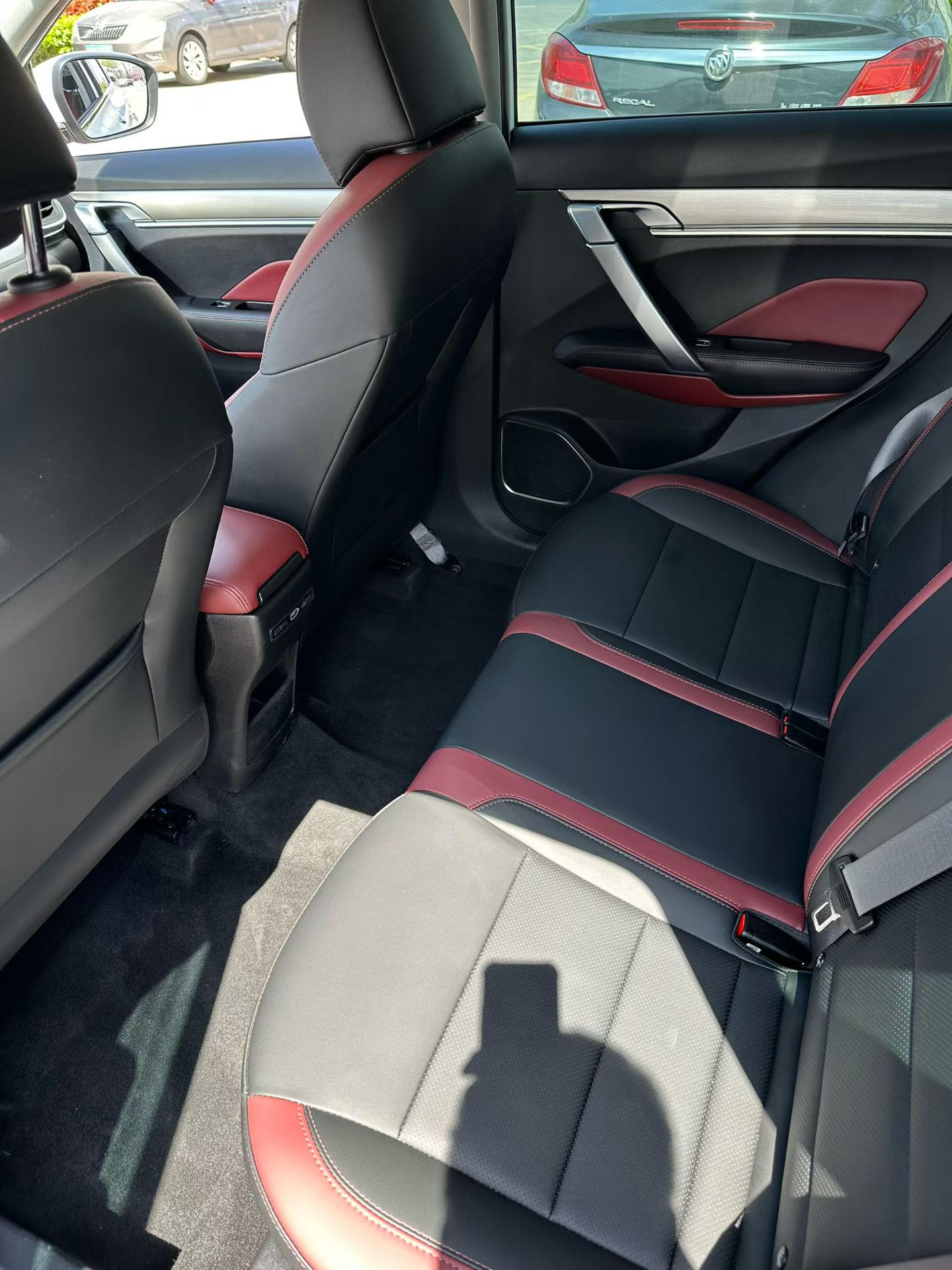 GEELY Coolray 2021 imagen de coche #6