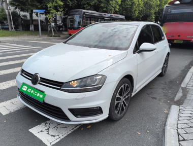 Volkswagen Golf 2017 Volkswagen Golf 2017 car image