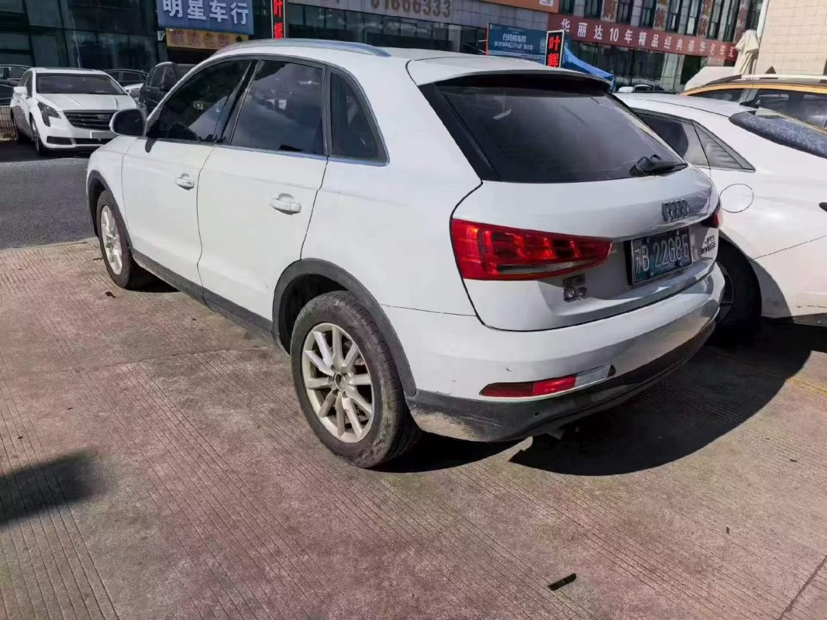 Audi Q3 2015 #7 Audi Q3 2015 car image #7