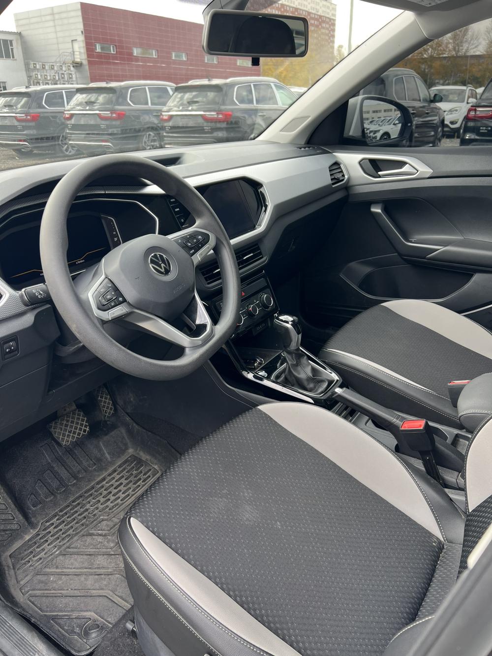 Volkswagen Tacqua 2024 car image #8