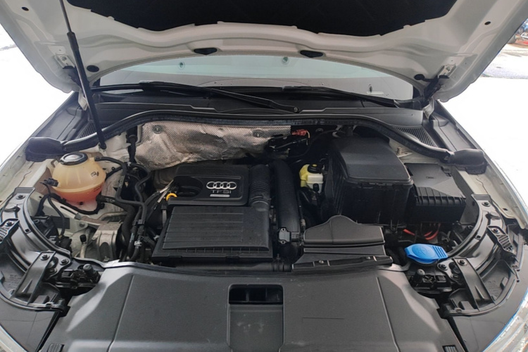 Audi Q3 2019 #20 Audi Q3 2019 car image #20