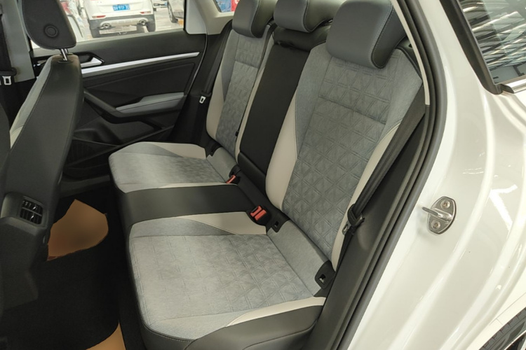 Volkswagen Lavida 2023 car image #17