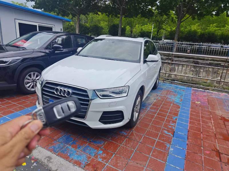Audi Q3 2017 Audi Q3 2017 car image