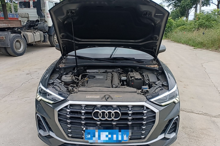 Audi Q3 2019 #20 Audi Q3 2019 car image #20