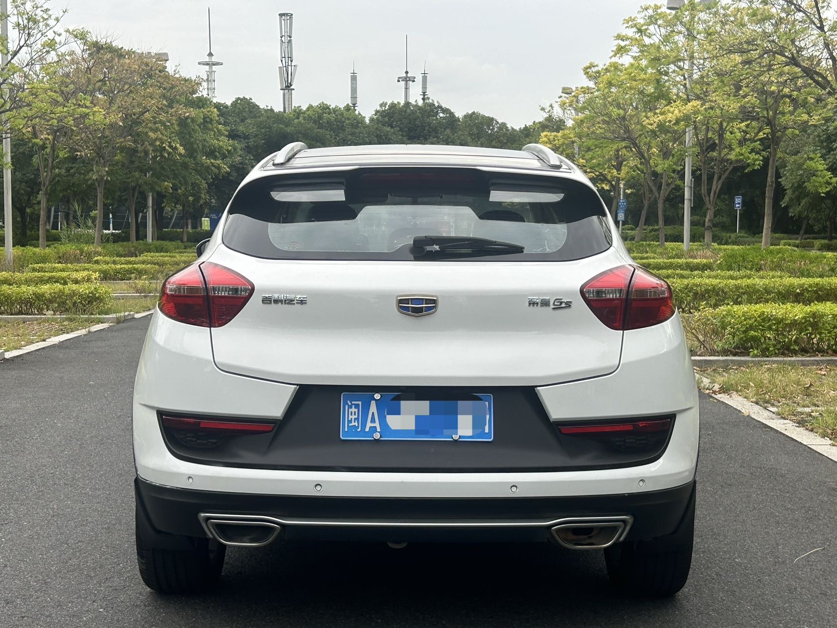 GEELY Emgrand GS 2017 car image #5